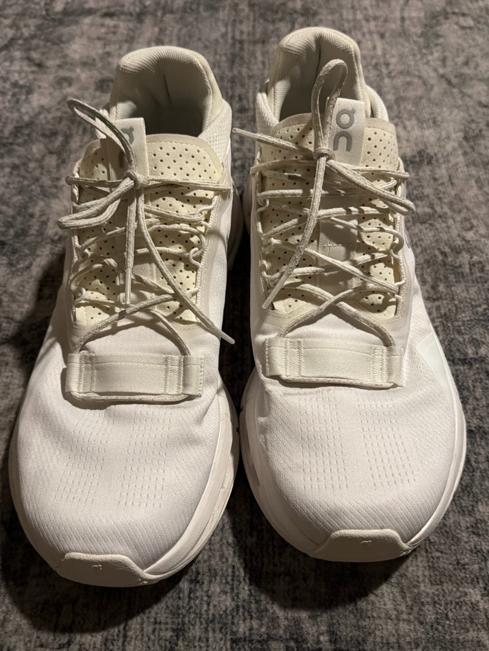 Men’s CloudNova 2.0 Running Shoes